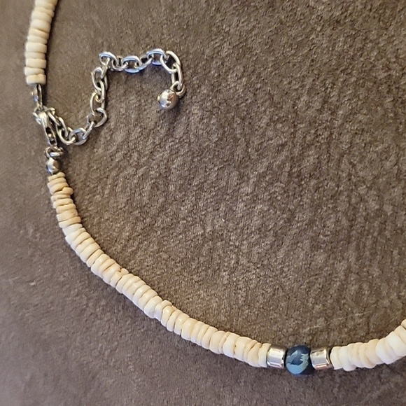 3/$30 VTG Puka Heishi Shell Skater Surfer Collar Choker Festival Necklace - Picture 6 of 6